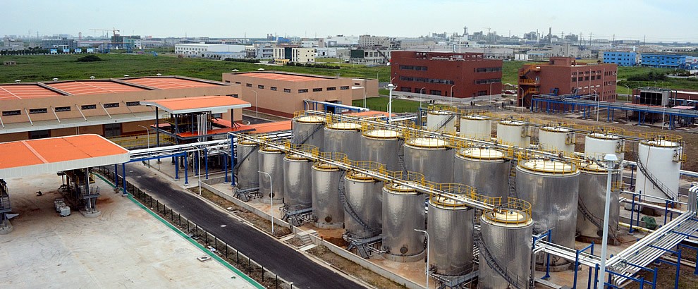 NACO 領先的合成基礎油制造商